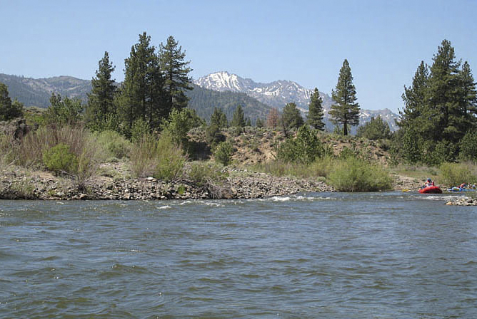 East Fork Carson River: Hangman’s Run Whitewater Tours