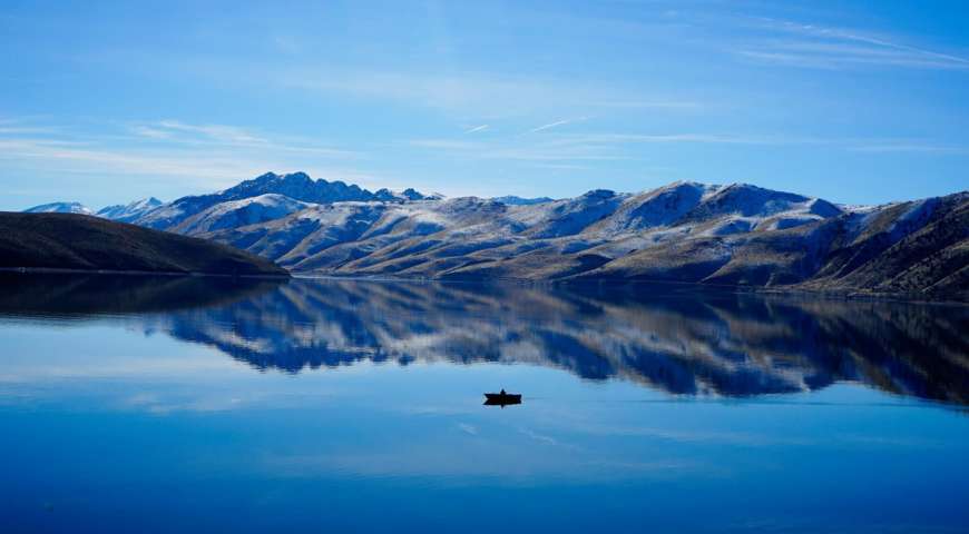 Topaz Lone Boat