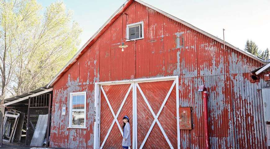 red-barn-antiques